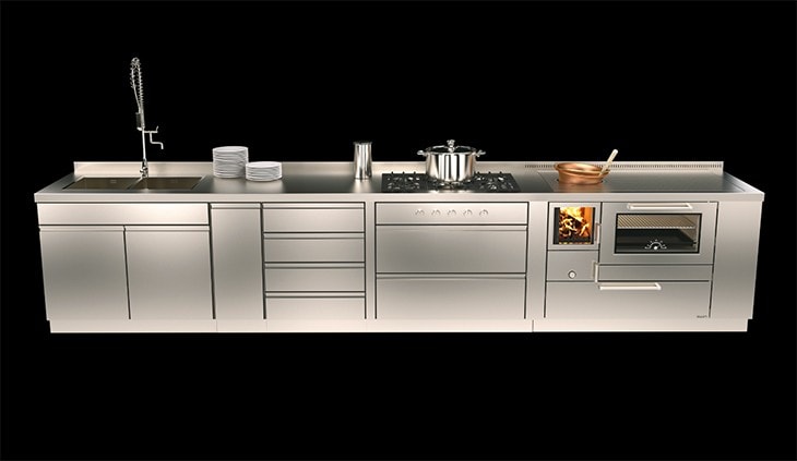Nasce serie PRO. La cucina a legna professionale firmata Rizzoli.