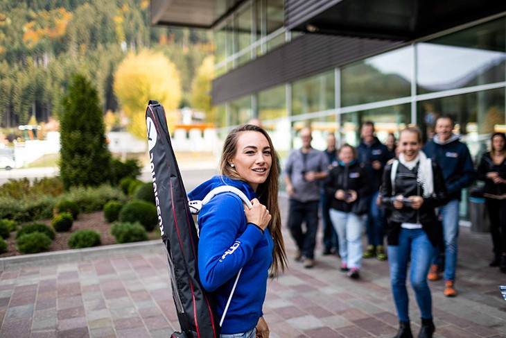 Rizzoli und Dorothea Wierer. Gemeinsam im Zeichen des Sports. 