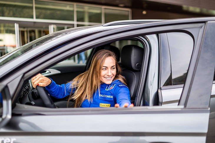 Rizzoli und Dorothea Wierer. Gemeinsam im Zeichen des Sports. 