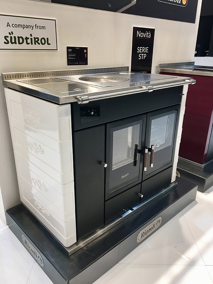 Nuova Serie STP. Ancora più performante. Ancora più affascinante.