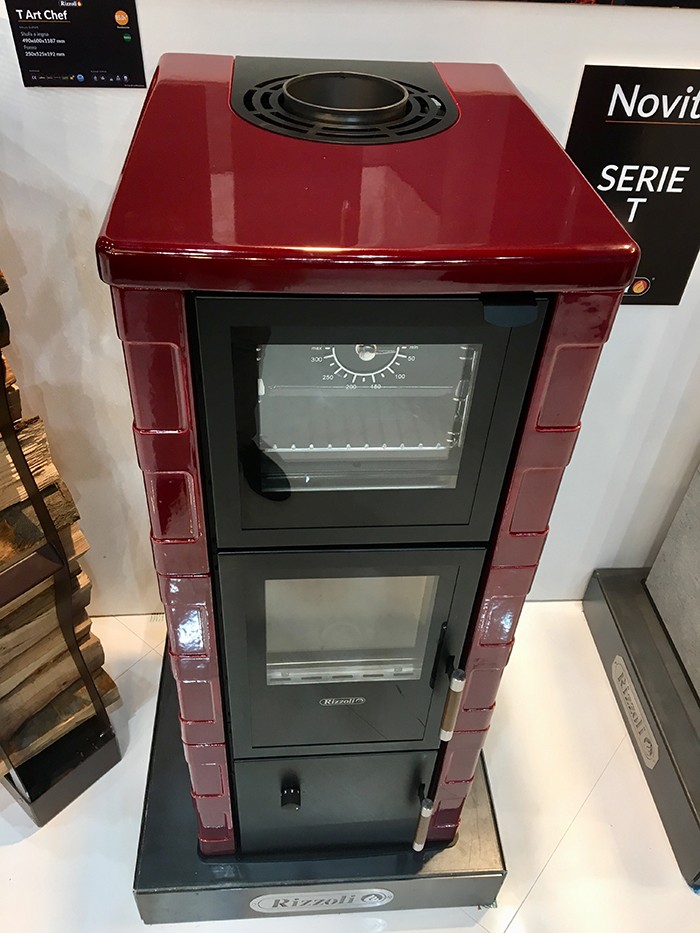 Nuova Serie T. Eleganza tecnologica