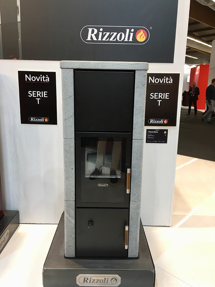 Nuova Serie T. Eleganza tecnologica