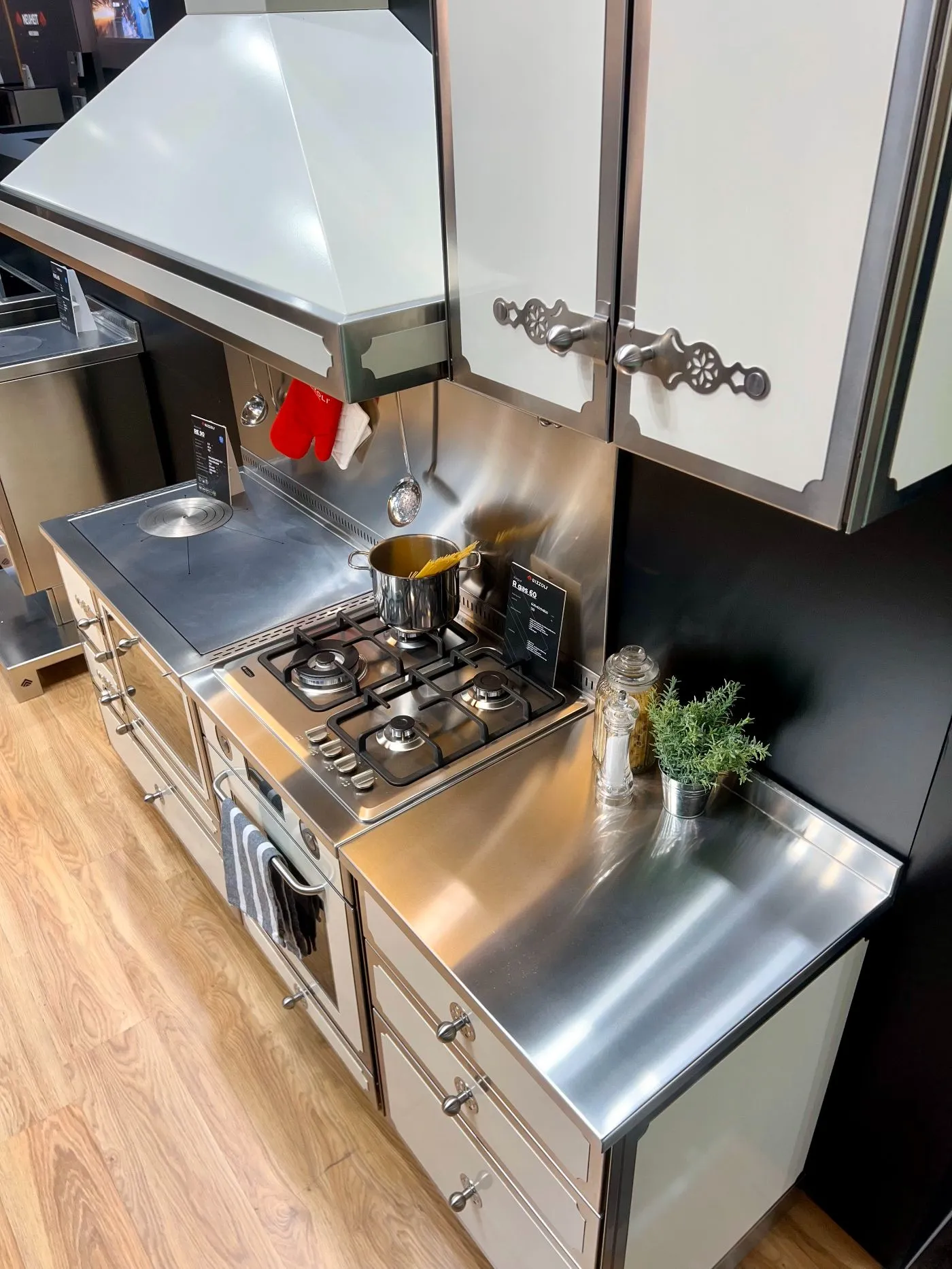 World of Fireplaces 2025 Lipsko