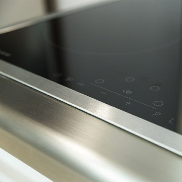 dettaglio S Size 75 cabinet + Induction glass ceramic